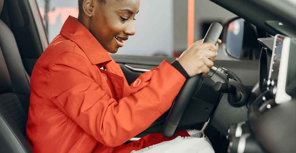 Adjust driver seat position and steering wheel – Best driving position